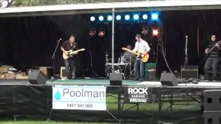 Dr Ric - Rocking out in the Rain!