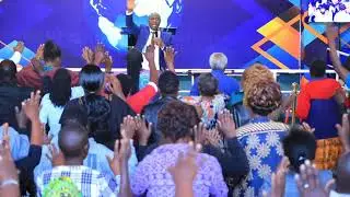 SING WORSHIP WITH PR MORWABE//PR MORWABE