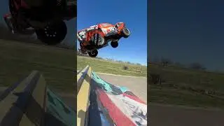 #jumps #traxxas #rctruck #offroad #stadiumtruck #rccar #rc #ramps #shortcoursetruck
