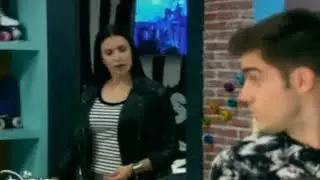 Soy Luna 2- Juliana echa a Benicio del Jam & Roller