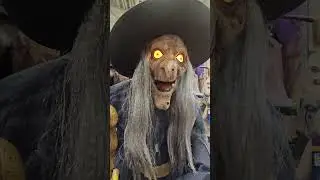 Lowes Halloween 2025