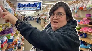 Is It Worth $50 Or $250? Thrift Shopping And Making Money!