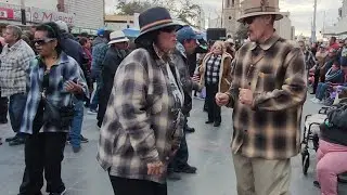 el ropavejero y besitos con proyecto 5 de ciudad Juárez.