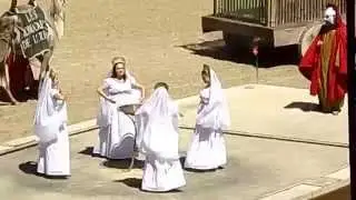 Puy du Fou, Le Signe du Triomphe, Chor&eacute;graphie de la parade 2015