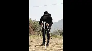 LEVITATION PHOTOGRAPHY TRICK 📲🔥#shorts