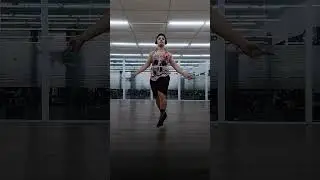 Pular corda parece brincadeira...at&eacute; o cora&ccedil;&atilde;o tentar sair pela boca. #academia #gym #motivation