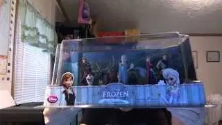 The Original Frozen 6 Figurine Playset From The Disney Store