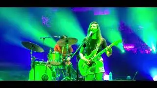 Warpaint 'Keep It Healthy' at Ford Theatre, Hollywood California August 19, 2022
