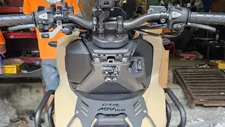 Does the ADV 160 2026 use the same accessories as the ADV 160 2021-2025?