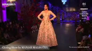 Manish Malhotra live at Amazon India Couture Week 2015
