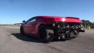 Aufgemotzter 2000-PS-Lamborghini landet in Teich
