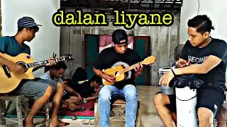 DALAN LIYANE cover gitar kentrung ketipung by akuwistik