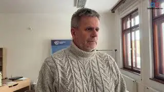 Meleg te&aacute;val v&aacute;rja a r&aacute;szorul&oacute;kat a debreceni DK-iroda
