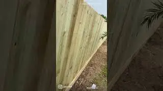 #pressuretreated Pine Wood #fence build! #gates #fencing #contractor #gates101 #diy #diyfence
