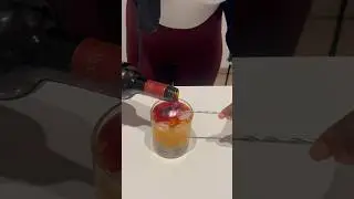 How to make a New York sour #cocktail #howtomake