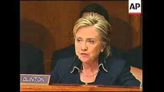 WRAP McCain and Clinton question Gen Petraeus on Iraq, Obama