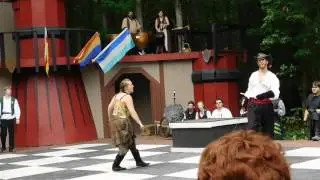 GLMF 2016 Roxy VS Captain Flint, The Pirate