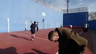 Frontenis torneo de Yuncos partidazo de la 1a fase 