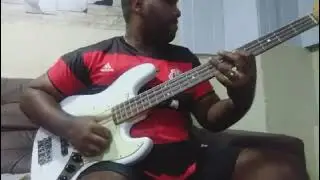 Fara&oacute; ou Deus #GrooveFunk #Groove #Gospel #basscover