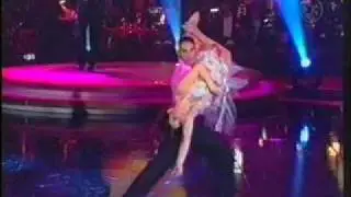 Susana Gonzalez bailando salsa