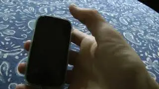 Message to Android Phone Manufacturers -- Make Normal-Sized Phones Again