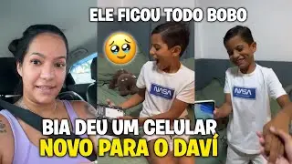 BIA CHAGAS DEU UM CELULAR NOVO PRA DAVI+ A REAÇÃO DELE 🥹