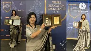 I'm very much delighted to recieve award from hero Sunil shetty@parus-akshaya-Pathra