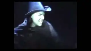 Kerry Ellis defying gravity accident video!