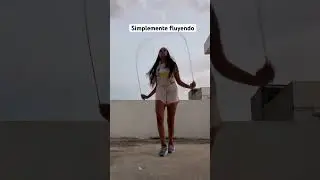 Fluyendo con la m&uacute;sica y la cuerda #jumping #shorts #enjoy
