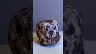 Geode agate - Stone specimens #crystals #agate #gemstone