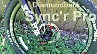2017 Diamondback Sync'r Pro -  27.5 Hardtail Mountain Bike