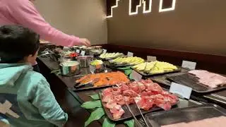 Disneyland Paris - Hotel New York Breakfast Buffet Walk Around - Manhattan