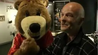 Stephan Lehmann und Berni entdecken die FC Bayern Erlebniswelt (Teil 1)