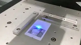 Laser marking machine prints vector photos, efficient and accurate