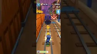 Subway Surf play with skit bord