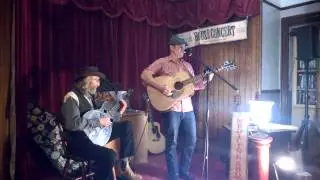 Michael Ferrio and les Cowley cRYSTAL hOUSE cONCERT Strathpeffer 27 Feb 2015