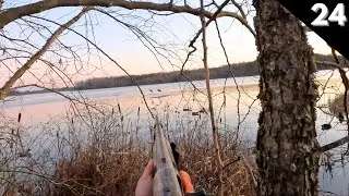 Big Water Duck Hunting | Mallards & Divers In Icy Conditions
