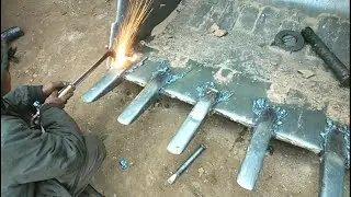 Excavator broken bucket restoration