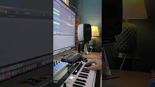 Yes, Serum2 can certainly do cinematic. 🙂👍 Soundbank coming soon featuring 150 patches!