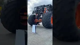 Monster Truck zerst&ouml;rt Playstation 5!
