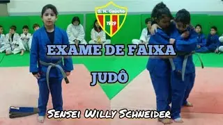 Exame de faixa de Judô para CINZA PONTA AZUL (Sensei Willy Schneider)