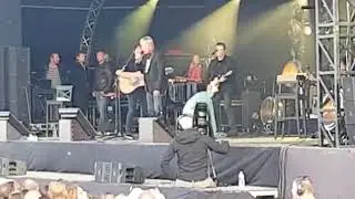 Renaud Live