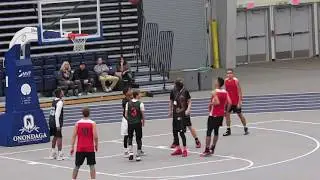 6'8 Frankie Policelli Has A Very SMOOTH Game