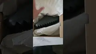 Yeezy slide 