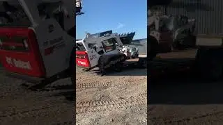 Loading #bobcat T770 M Series #compact #track #loader on Gooseneck #trailer - #sales #win