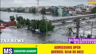 Flood water flowing over the Moosarambagh bridge, as MusiRiver is #overflowing after 12