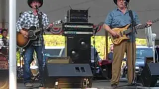 DENNIS DORWART WITH THE JASON WICKS BAND