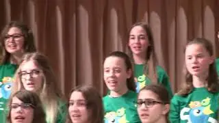 SINGING IN THE RAIN (N. H. Brown) : Slovenski otroški zbor 2018