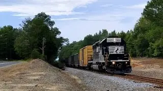 NS P66 at Longwood Drive w/ solo ex-Conrail SD40-2