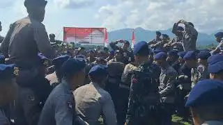 Yel yel brimob di karang sewu gilimanuk